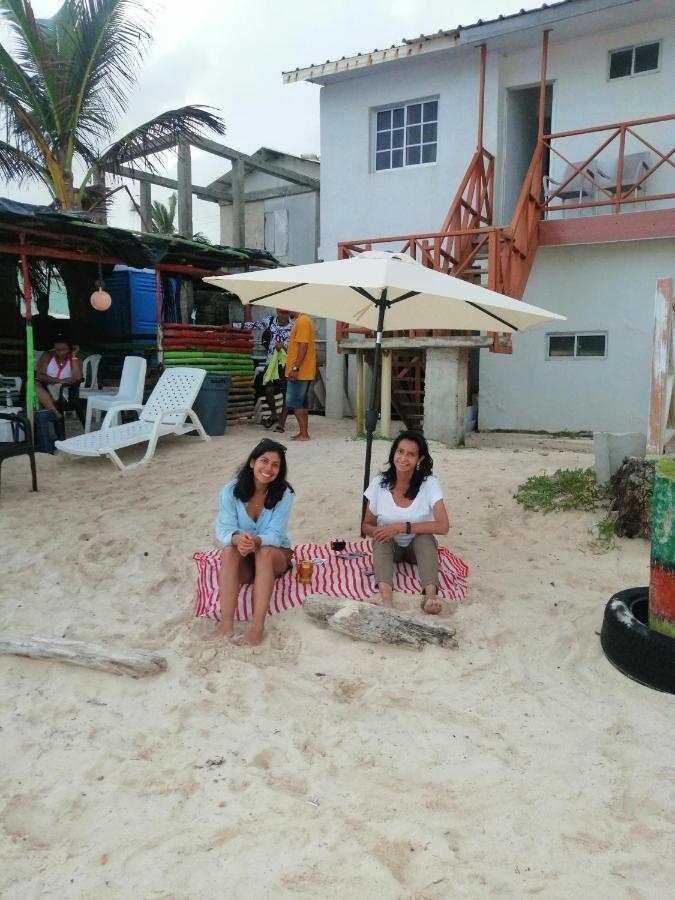 Miss Bassy'S Lodging Hotel San Andrés Esterno foto